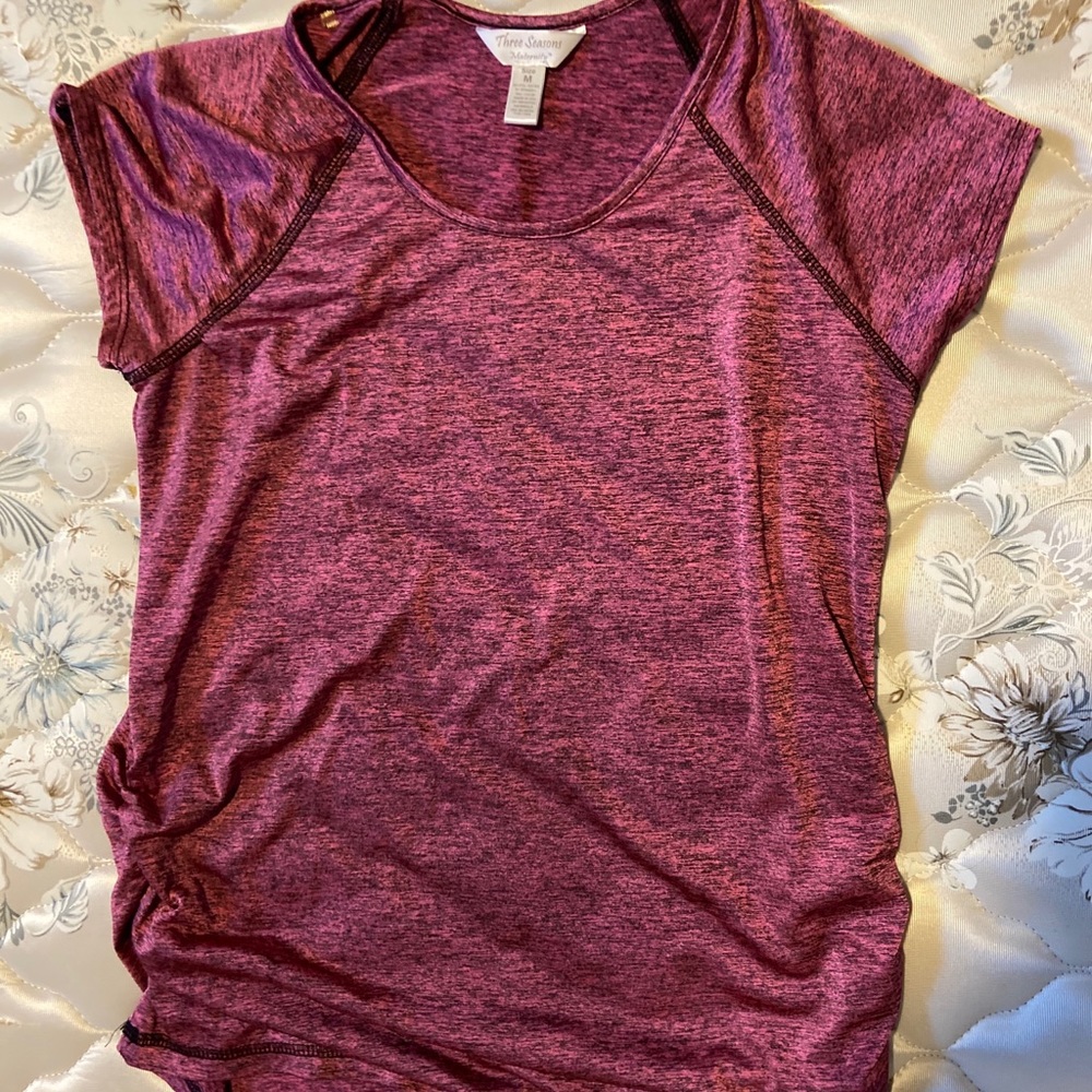 Maternity workout top